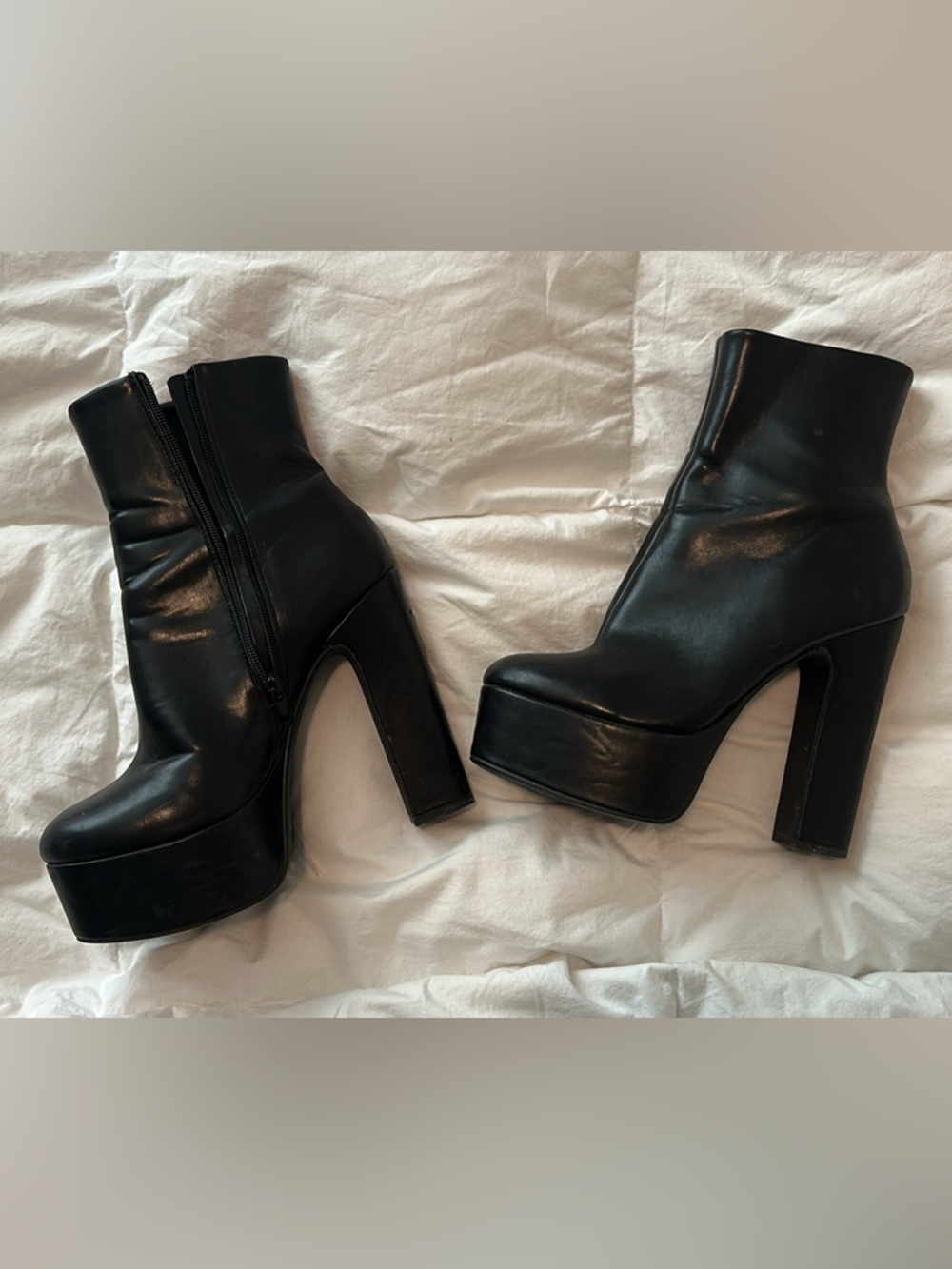 Soda Black Platform High Heel Ankle Boots